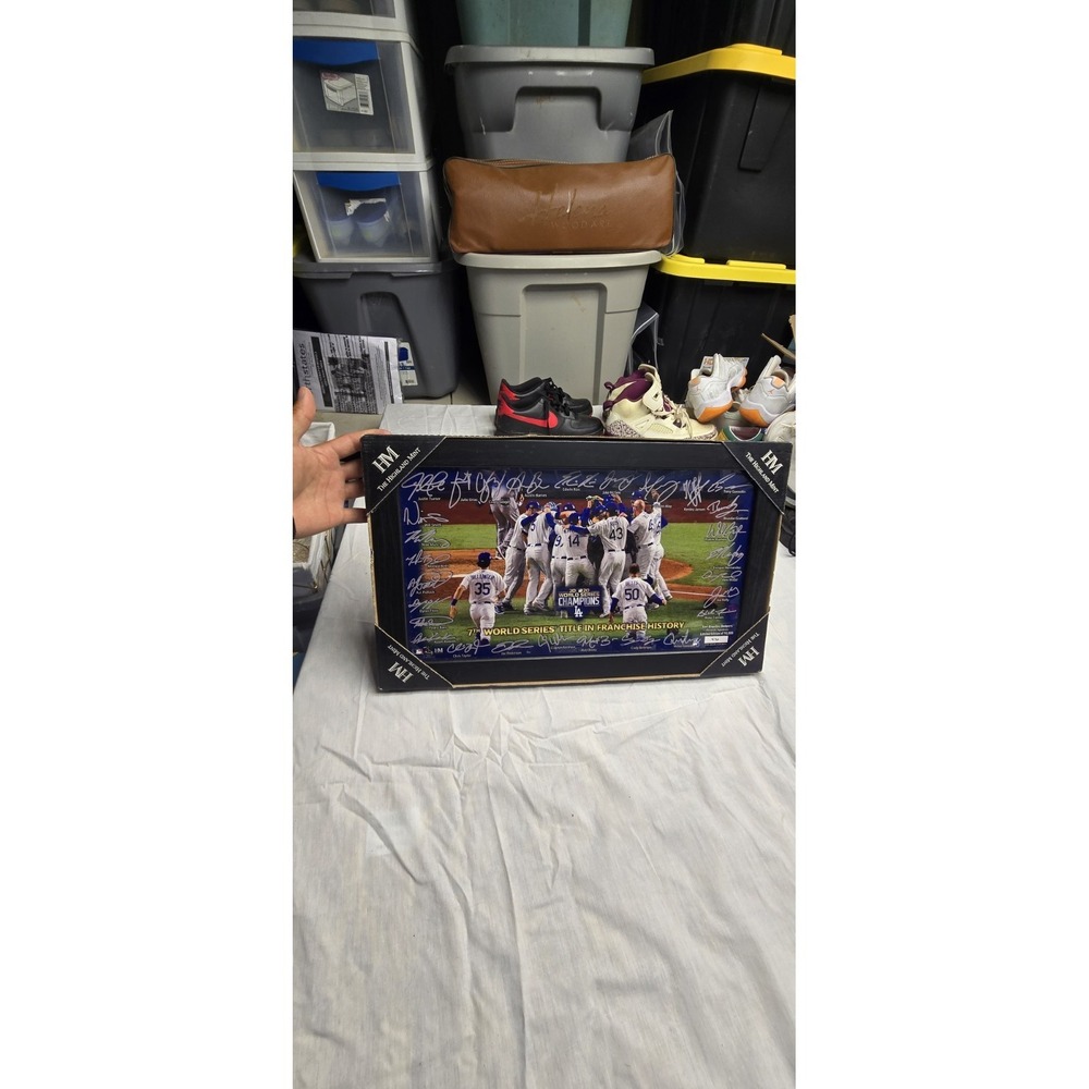 LA Dodgers 2020 World Series Team framed Celebration photo Highland Mint Le